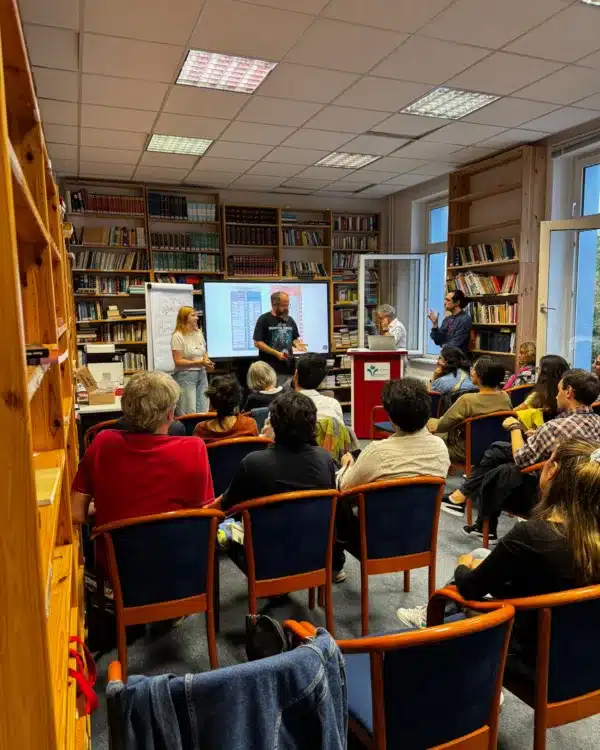 نشست ایرانیان برلین درباره انتخابات ۲۰۲۶